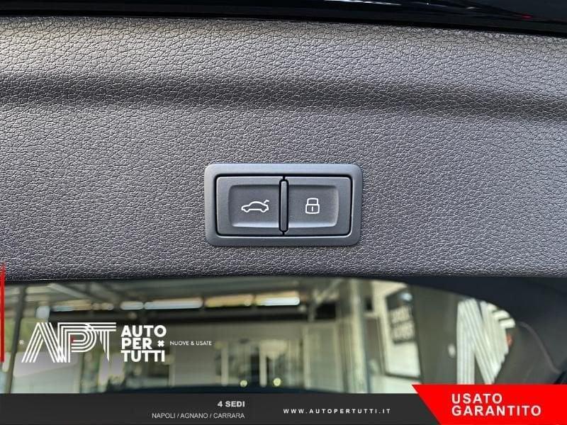 Audi Q3 Q3 Sportback 35 1.5 tfsi Identity Black s-tronic