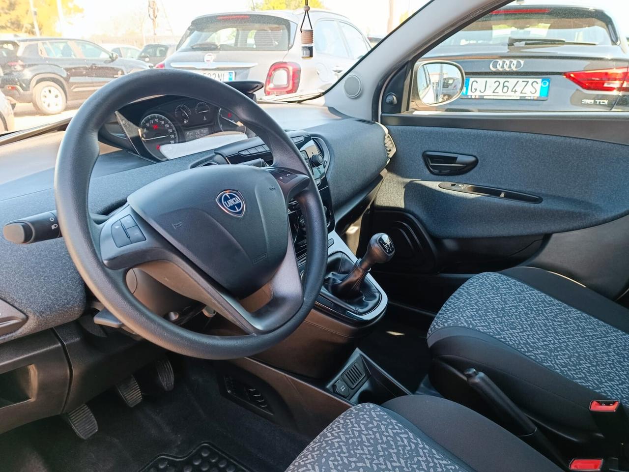 Lancia Ypsilon 1.3 MJT 16V 95 CV 5 porte S&S