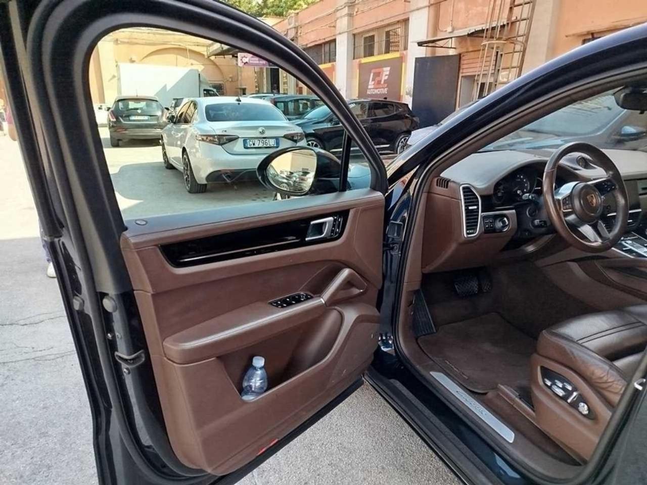 Porsche Cayenne Coupé 3.0 V6