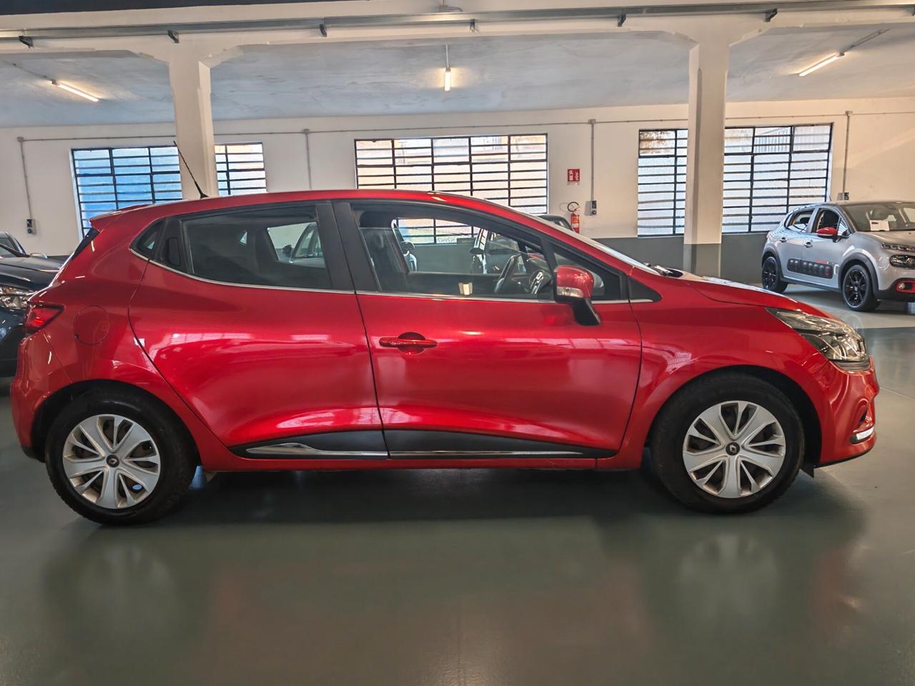 Renault Clio 1.2 75CV 5 porte Life