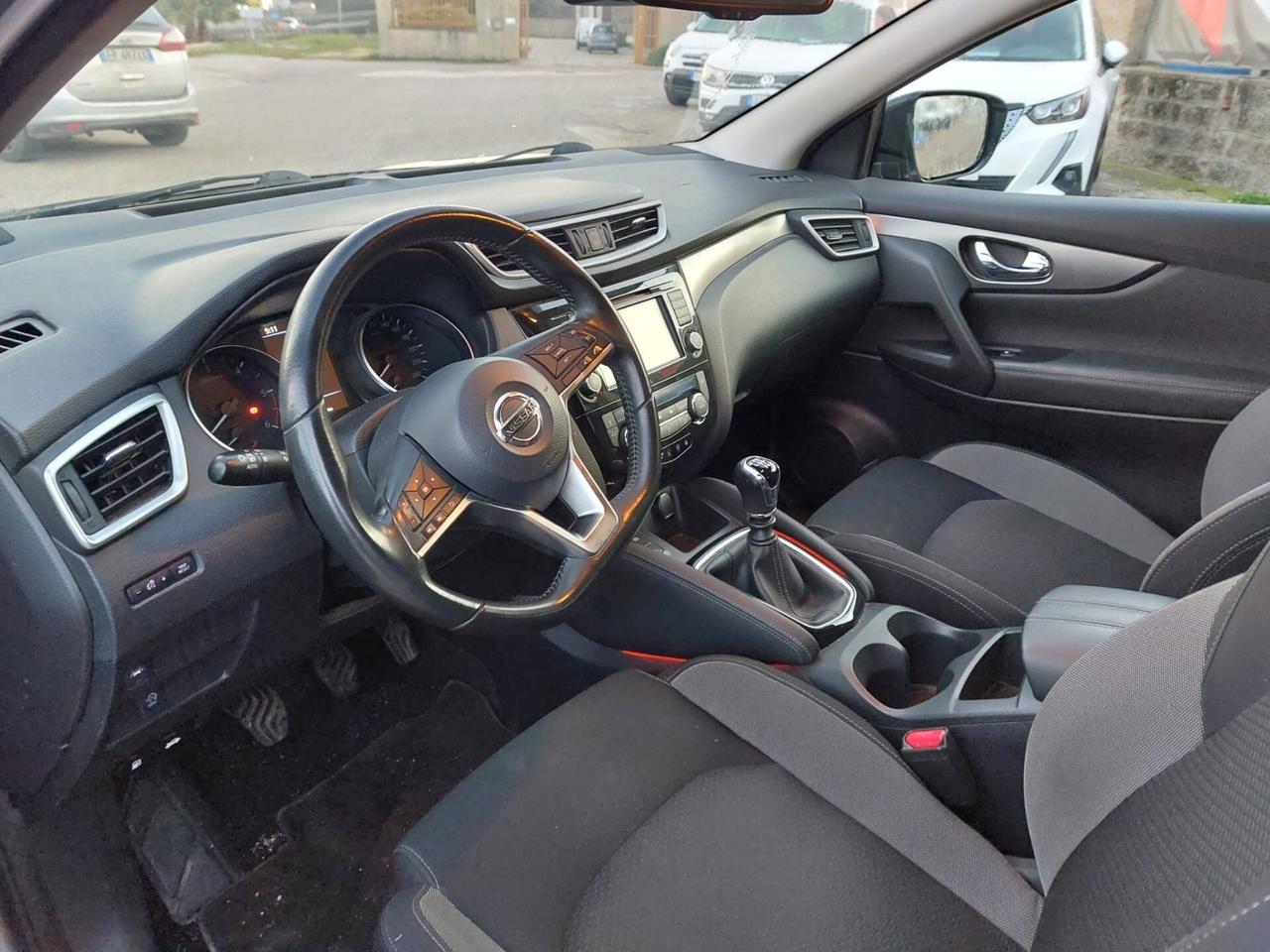 Nissan Qashqai 1.5 dCi Tekna