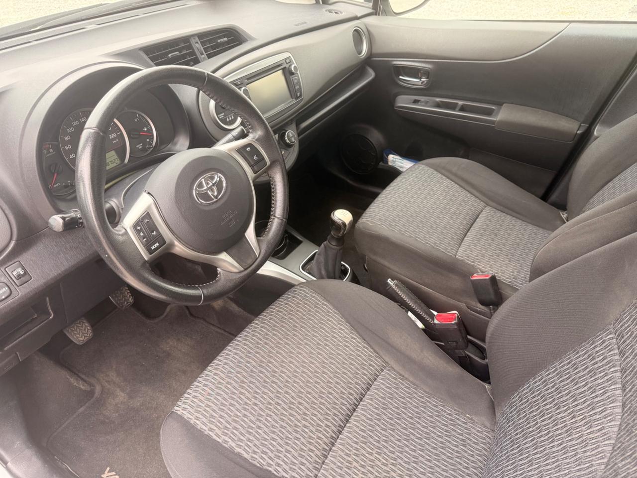 Toyota Yaris 1.0 5 porte Lounge