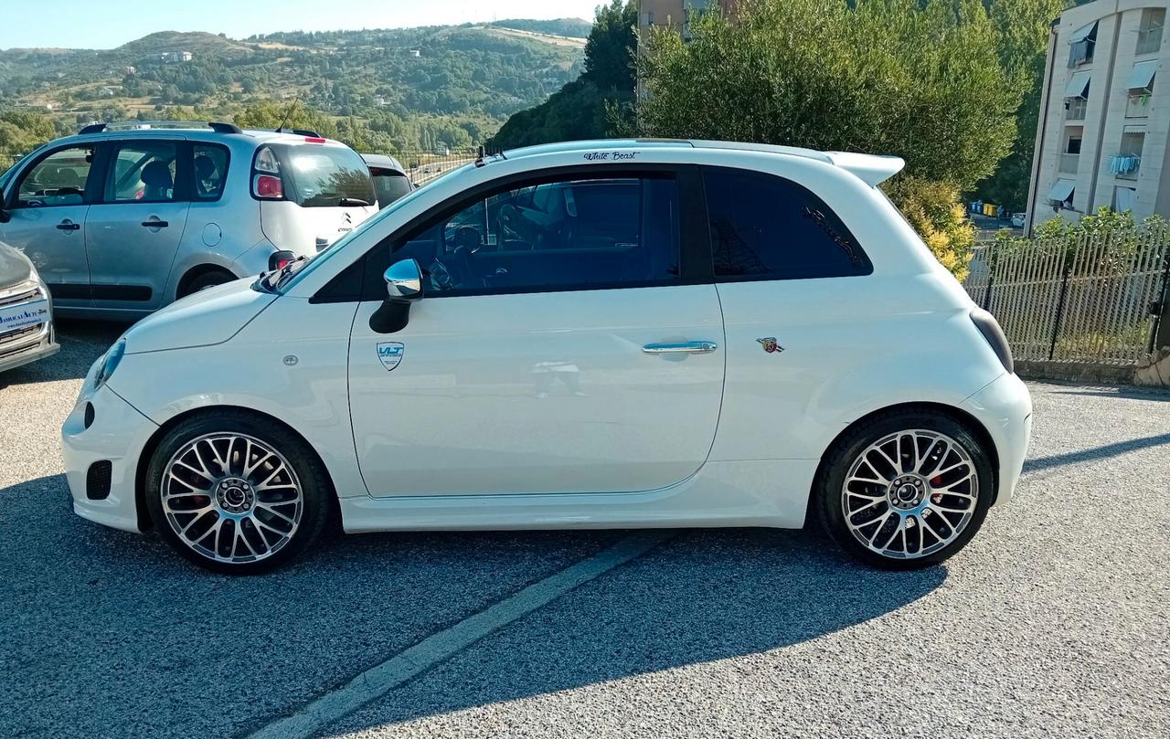 Abarth 500 1.4 Turbo T-Jet ELABORATA