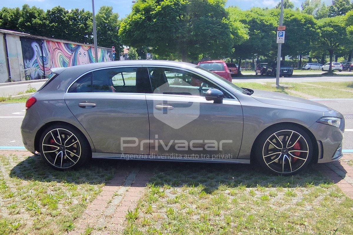 MERCEDES A 35 AMG 4Matic