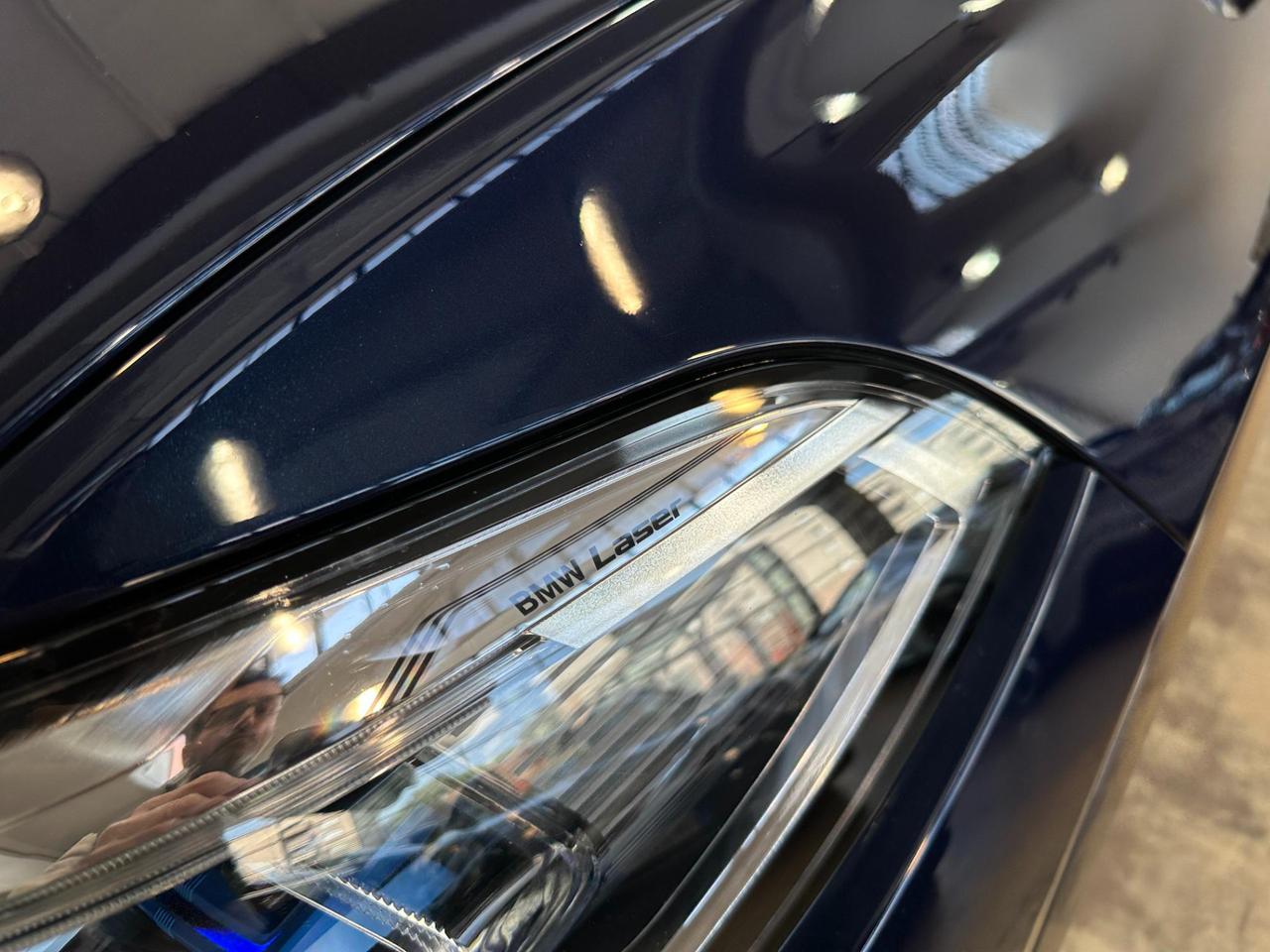 BMW X6 M 50d-Fari Laser-22"-Tetto-Camera 360-Individual-IVA