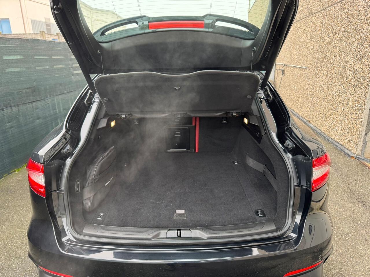 Maserati Levante V6 430 CV S AWD