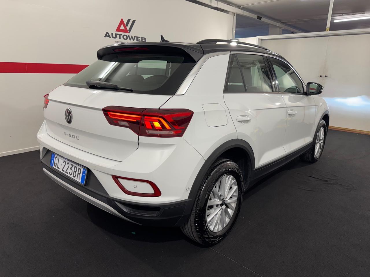 Volkswagen T-Roc 1.5 TSI *150 CV*SOLO 59900 KM* tagliandi certificati VOLKSWAGEN