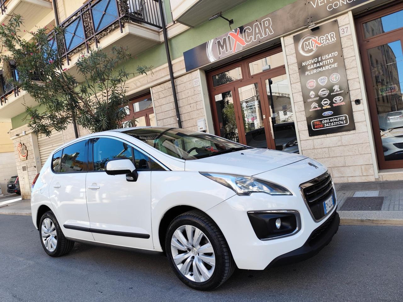 Peugeot 3008 1.6 HDi 115CV NAVI PERFETTA