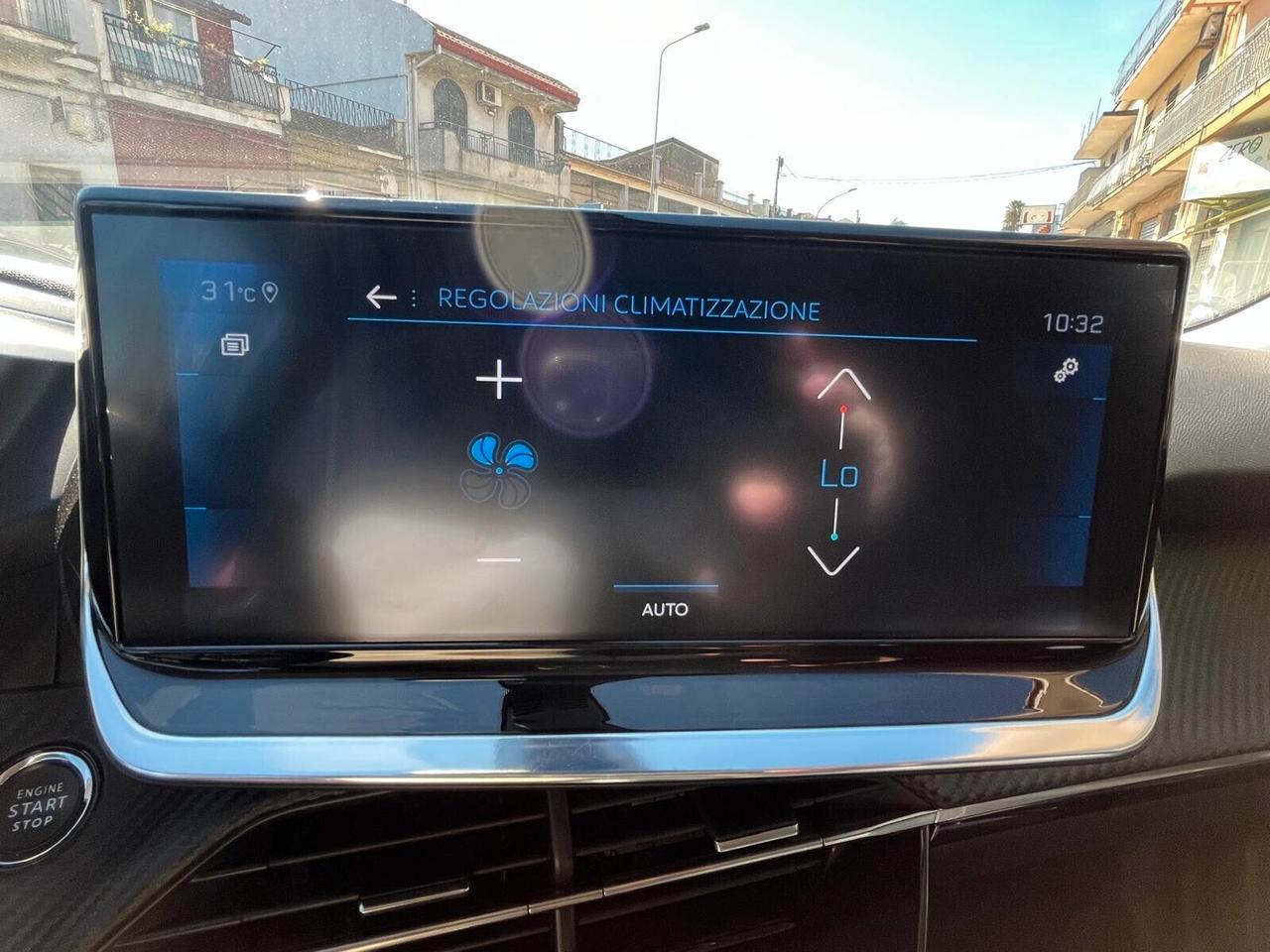 Peugeot 2008 BlueHDi 100 S&S Allure