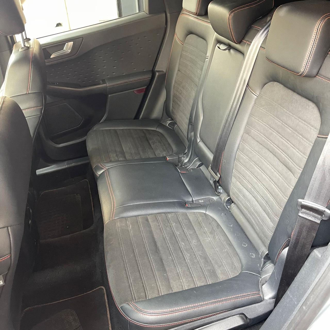 Ford Kuga 1.5 EcoBlue 120 CV aut. 2WD ST-Line