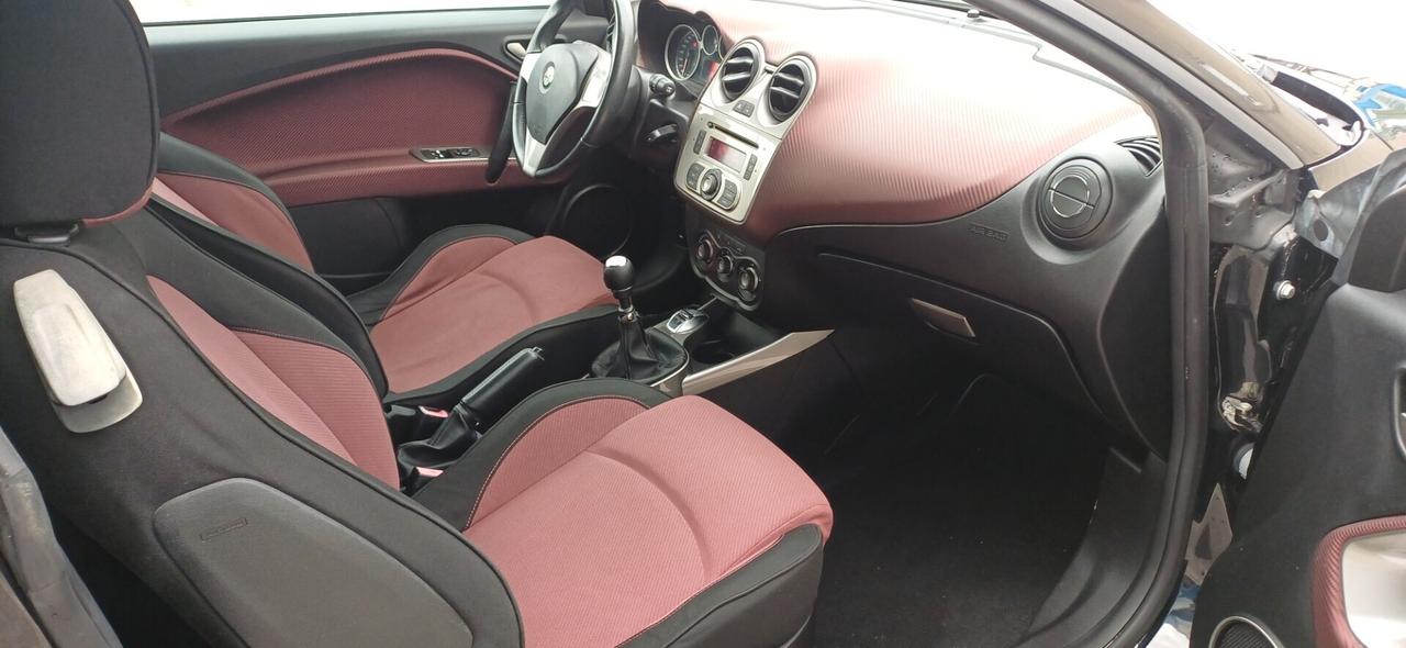 Alfa Romeo MiTo 1.4 105 CV M.air S&S Distinctive Sport Pack