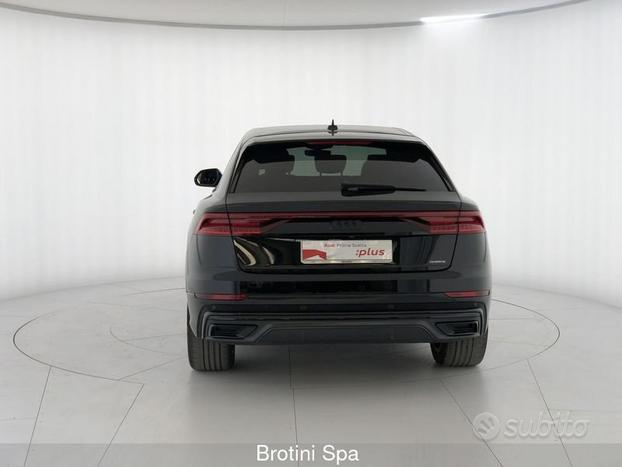 Audi Q8 45 TDI quattro tiptronic