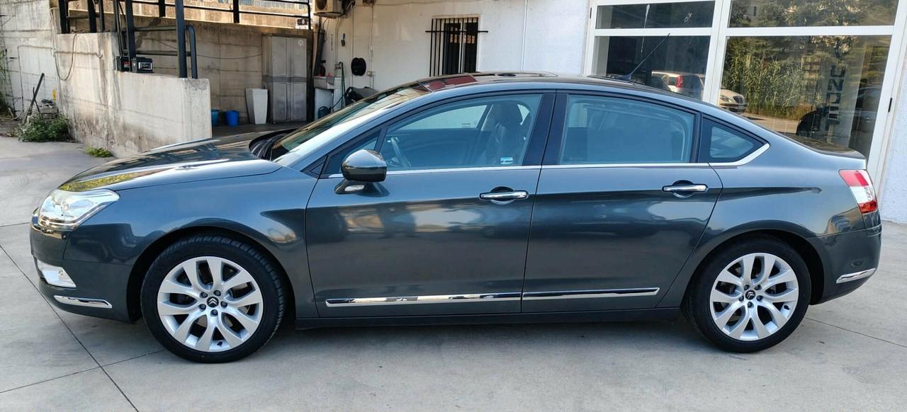 Citroen C5 2.2 HDi 204 aut. "KM 70000"