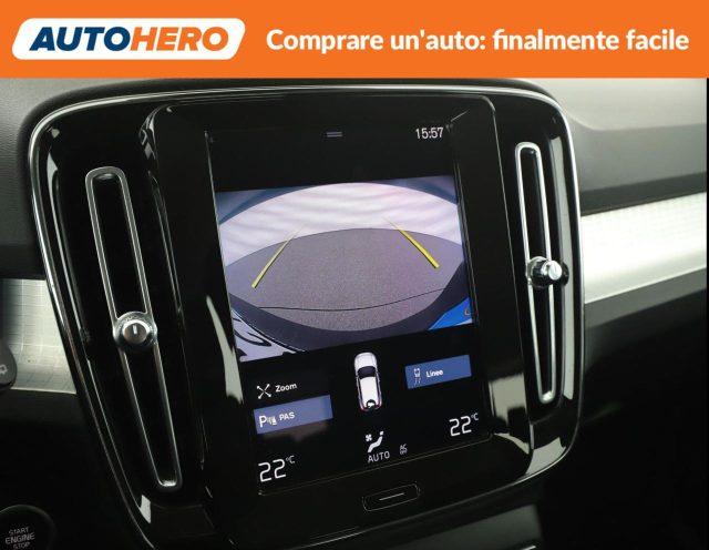 VOLVO XC40 T3 Geartronic Momentum Pro