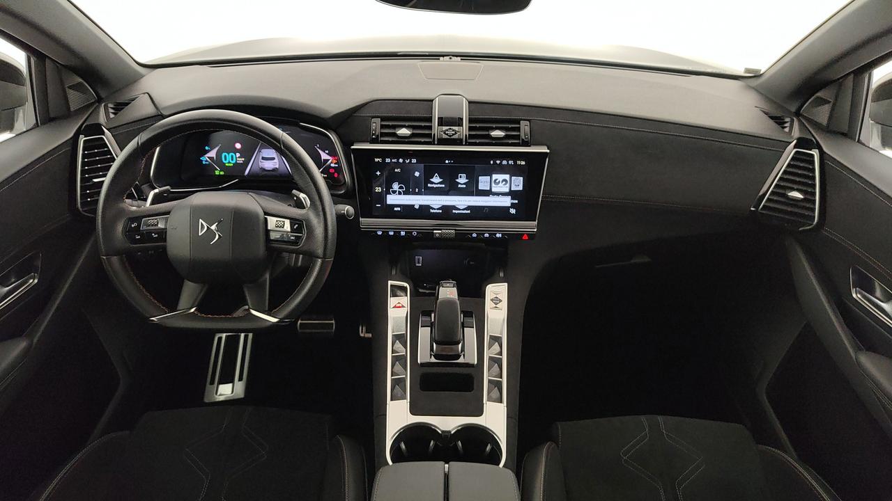 DS DS7 1.6 e-tense phev Performance Line+ 225cv auto