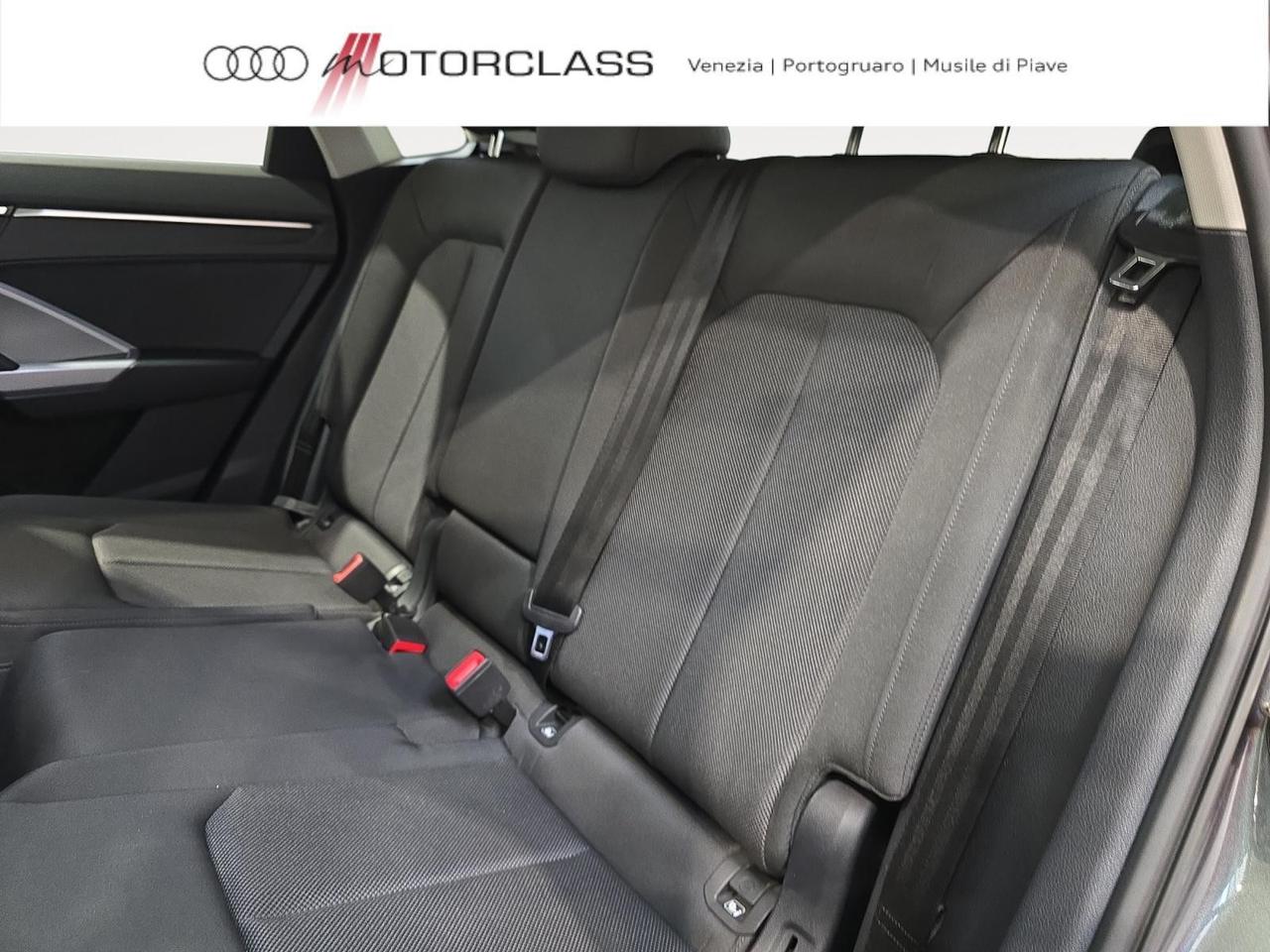 Audi Q3 sportback 35 2.0 tdi s line edition s tronic