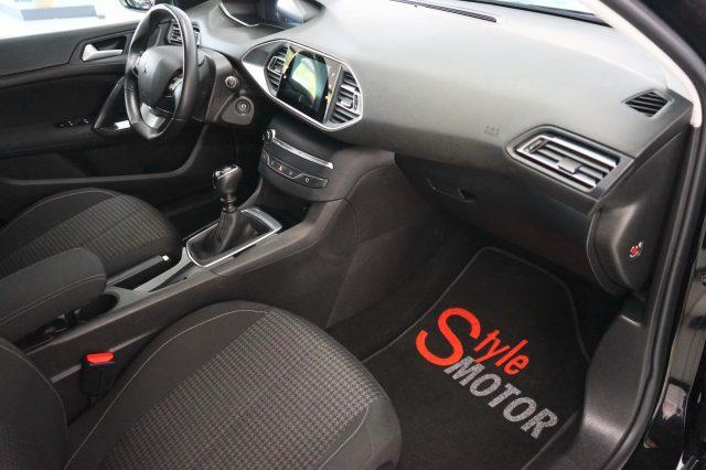 PEUGEOT 308 BlueHDi 130 S&S SW Active Business