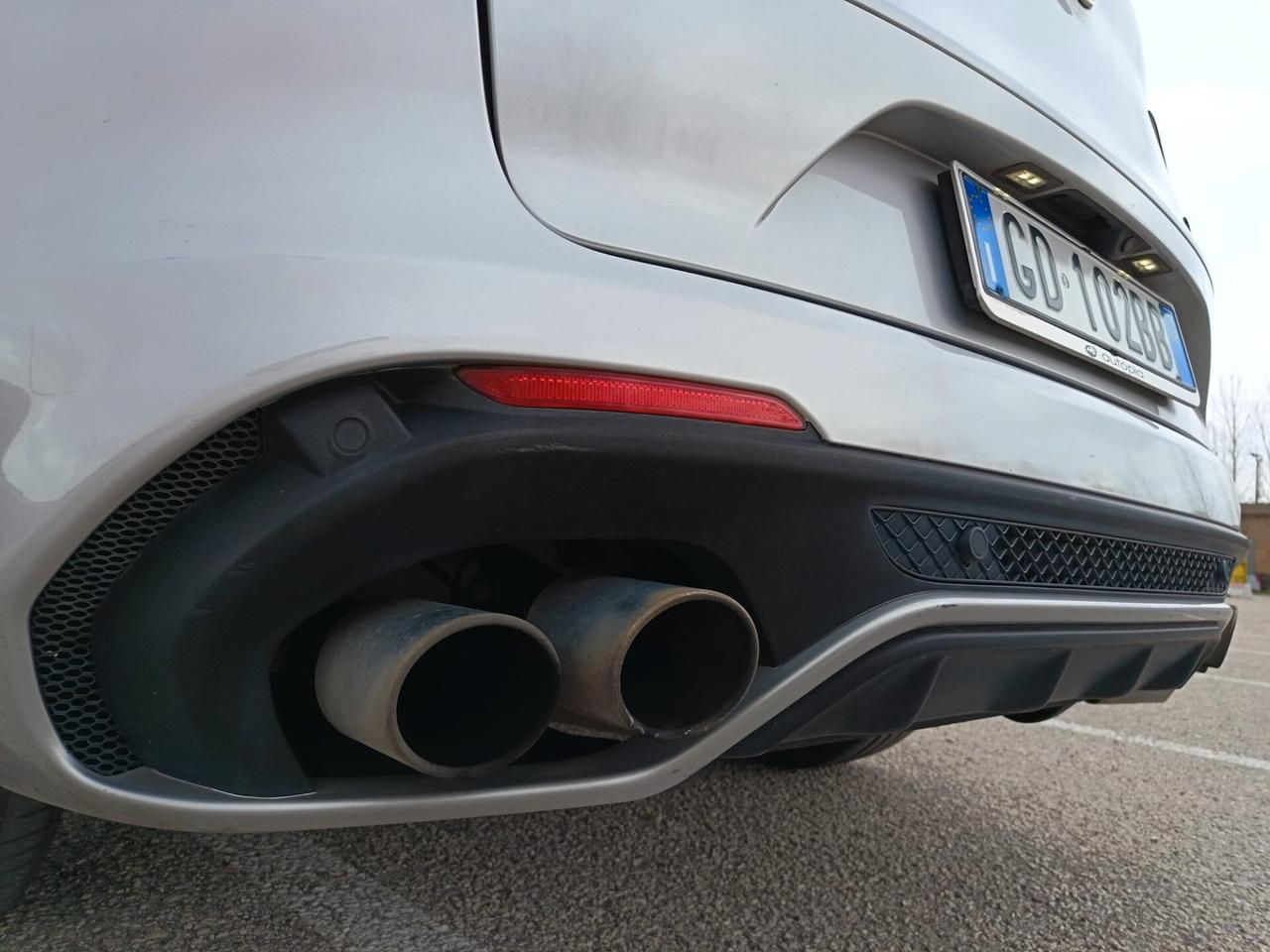 Alfa Romeo Stelvio 2.9 Bi-Turbo V6 510 CV AT8 Quadrifoglio