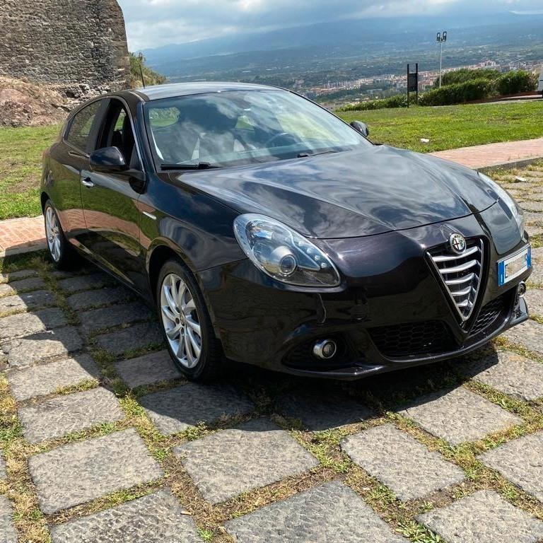 Alfa Romeo Giulietta 1.6 JTDm-2 105 CV Distinctive