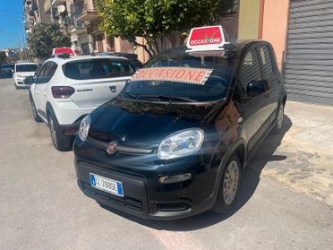Fiat Panda 1.0 FireFly S&S Hybrid Red
