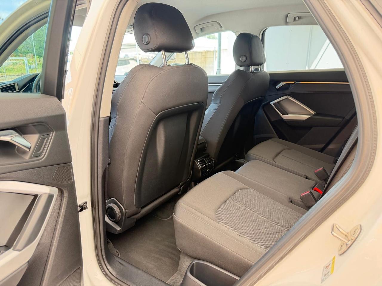 Audi Q3 SPB 35 TDI S tronic quattro Business Plus