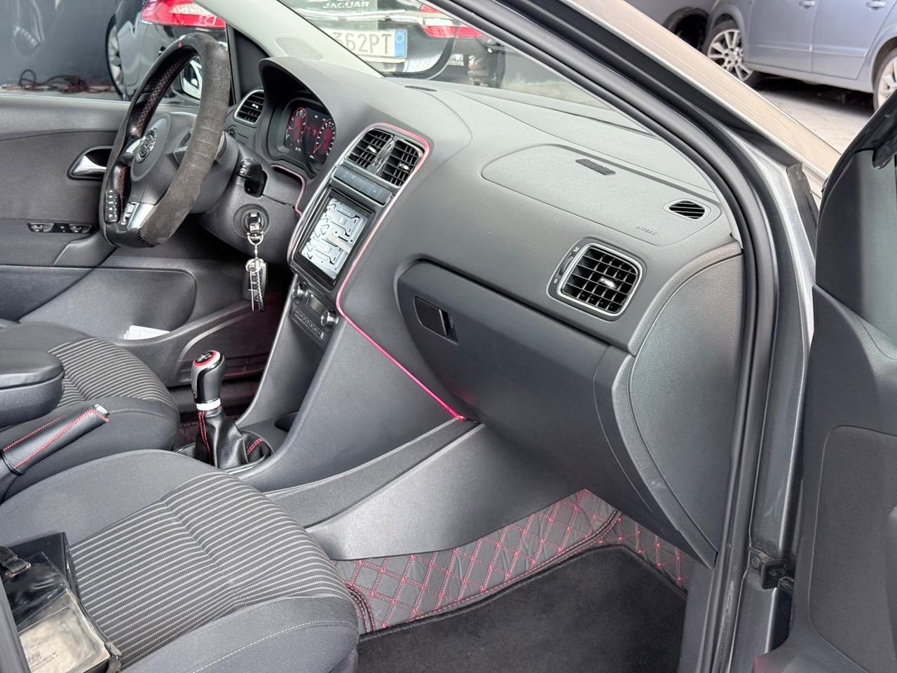 Volkswagen Polo 1.6 5 porte Highline BiFuel