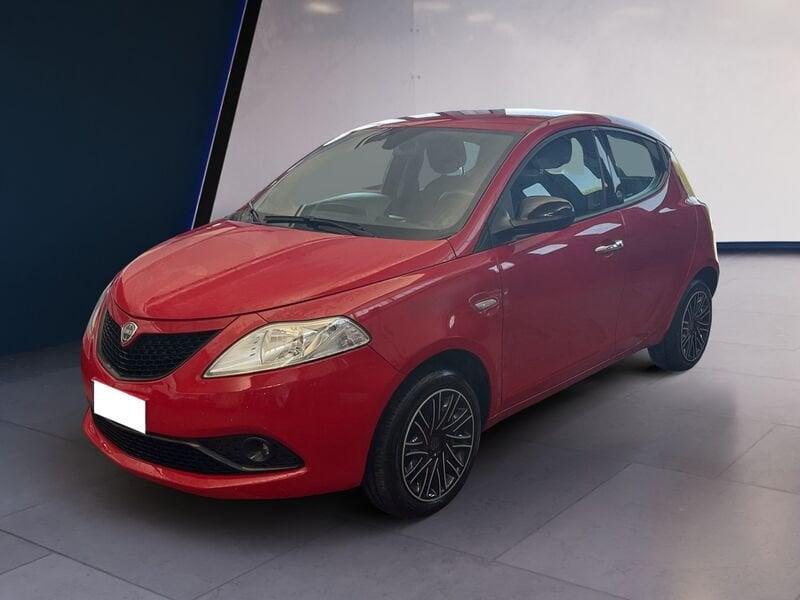 Lancia Ypsilon III 2015 1.0 hybrid Gold s&s 70cv