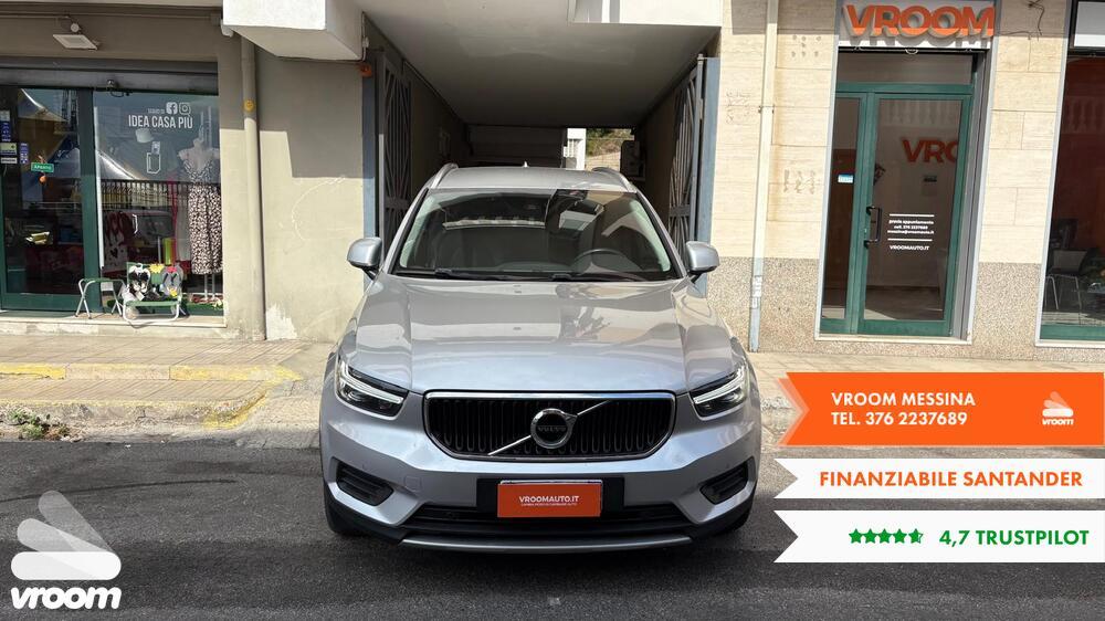 VOLVO XC40 (2017-->) XC40 D4 AWD Geartronic Mom...
