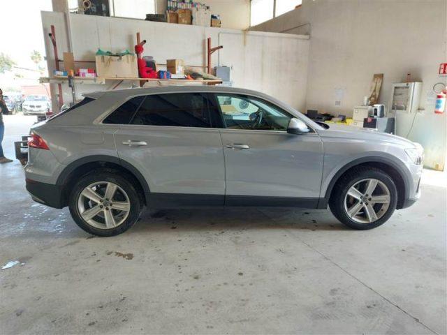 AUDI Q8 45 TDI quattro tiptronic