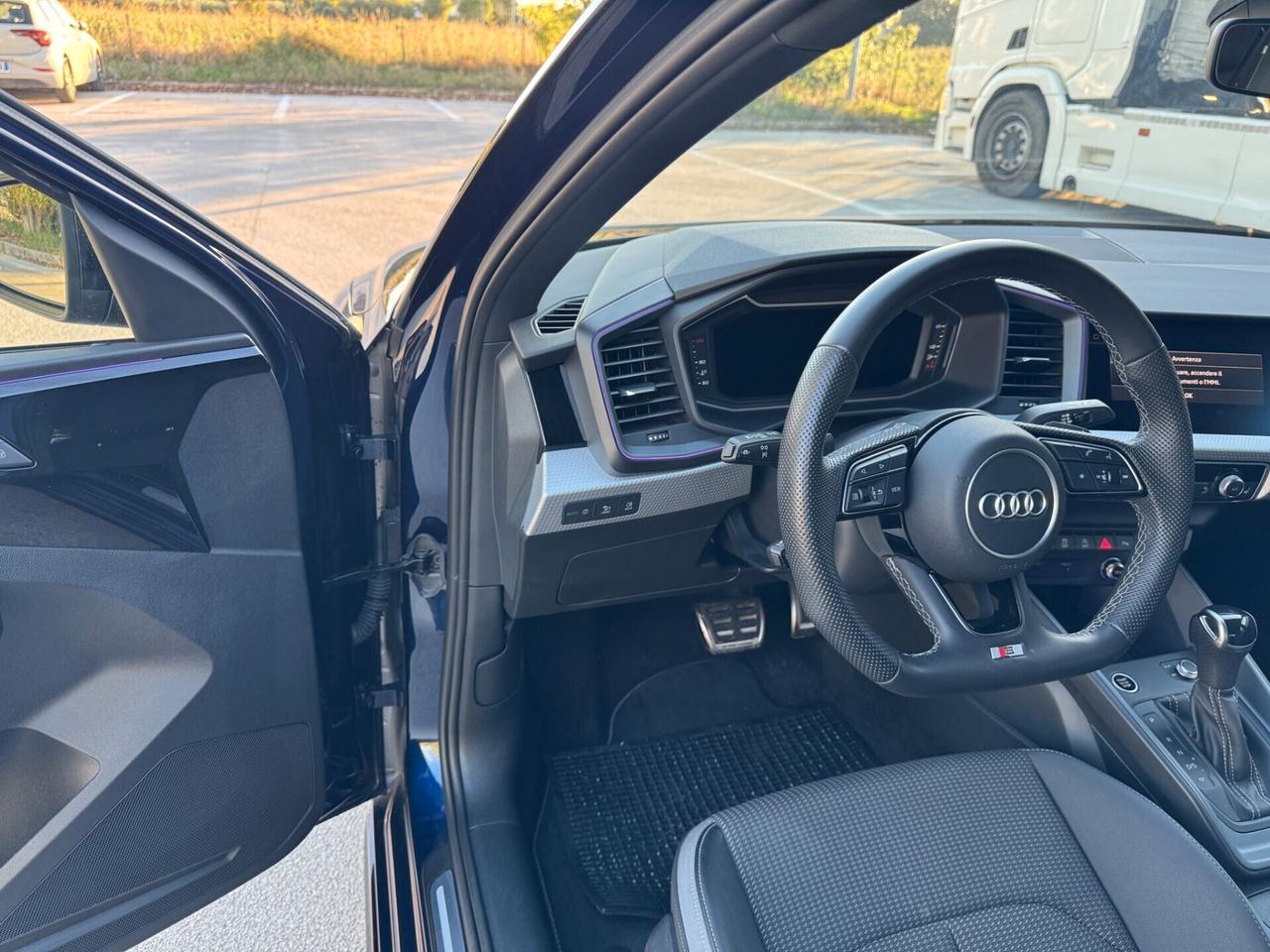 Audi A1 SPB 30 TFSI S tronic Identity Black