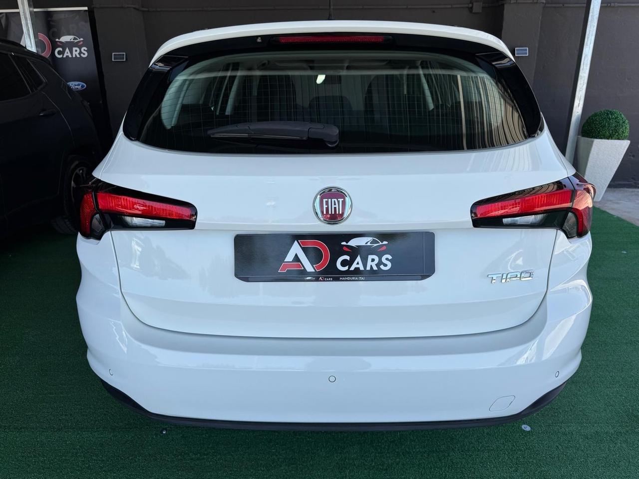 Fiat Tipo 1.6 Mjt S&S DCT SW Lounge