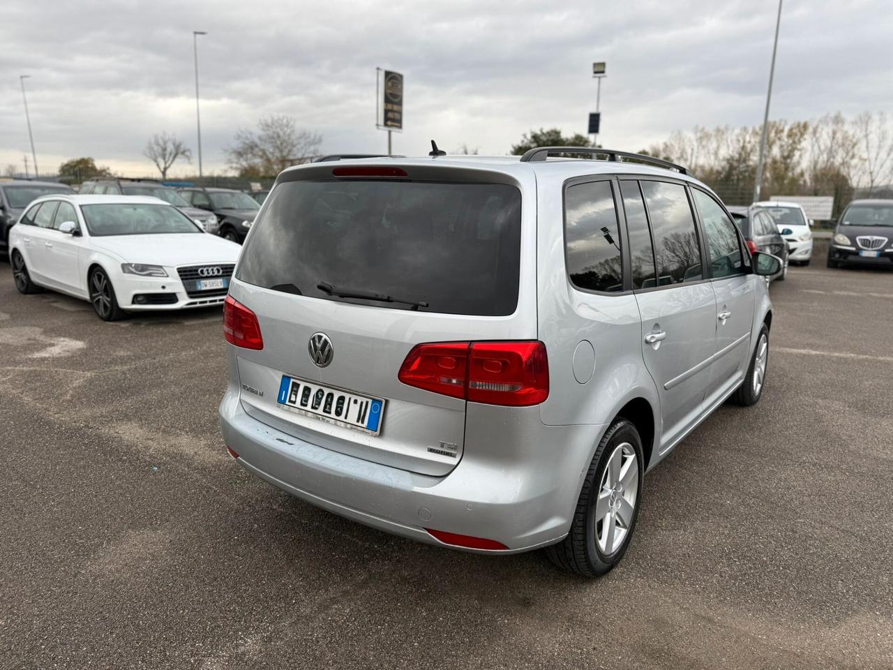 VW TOURAN 1.4 ECOFUEL 2012 12 MESI DI GARANZIA