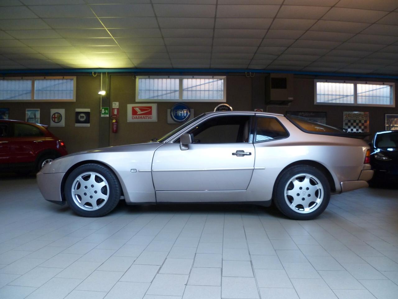 Porsche 944 TURBO ( S ) 250cv COUPE' - Silver Rose