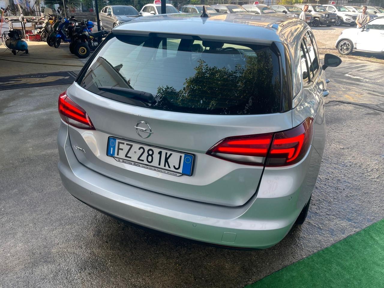 Opel Astra anno 2019