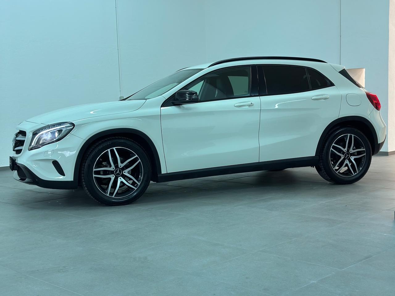 Mercedes-benz GLA 180 d Sport ben tenuta