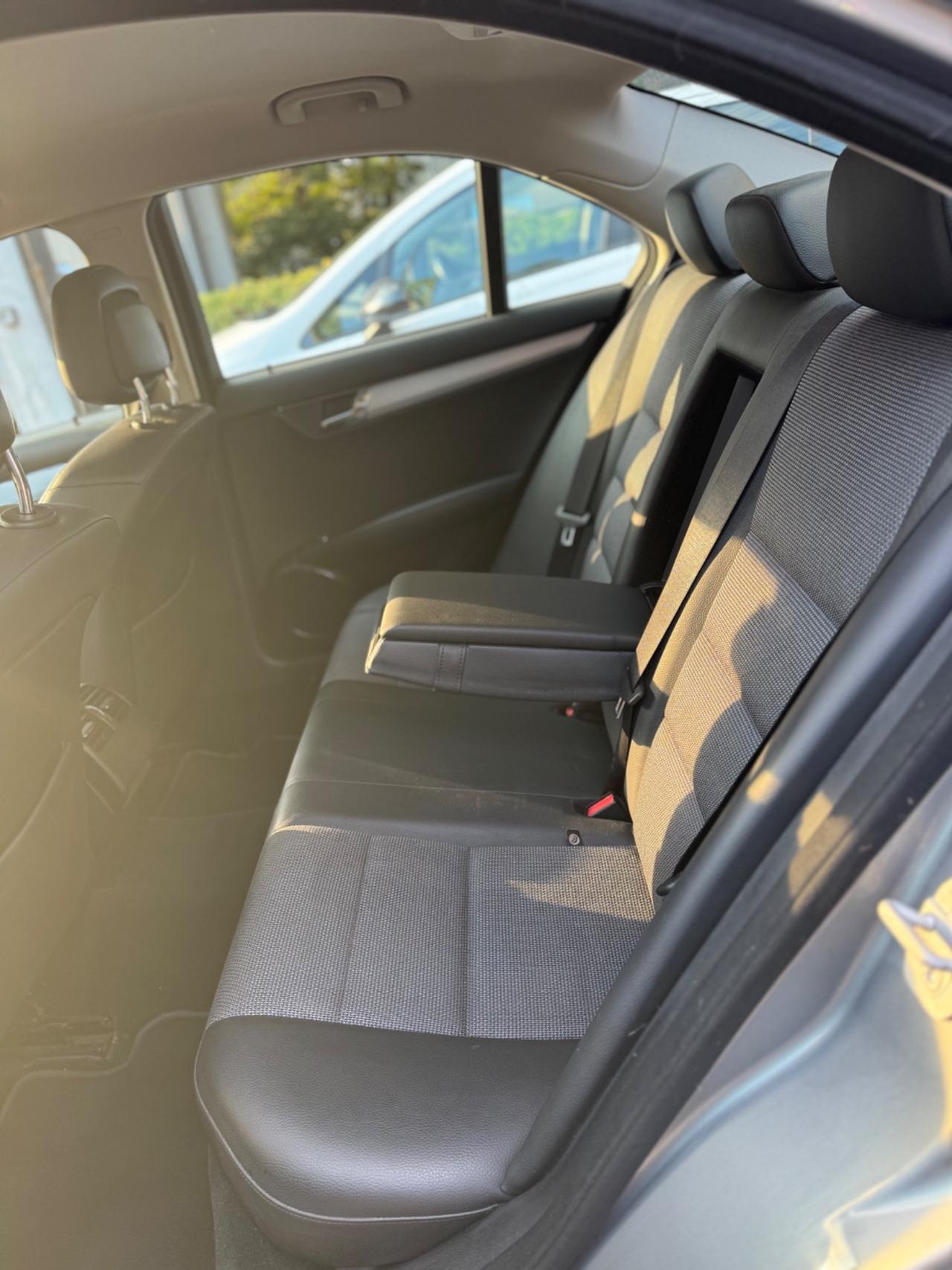 Mercedes-benz C 200 Kompressor Avantgarde