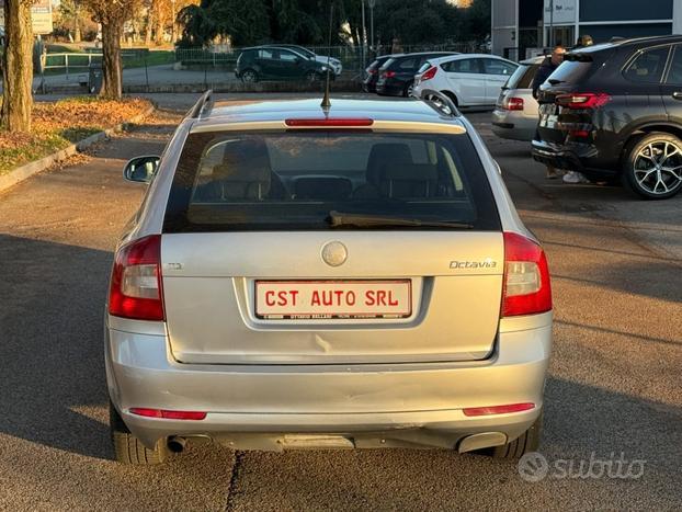 SKODA Octavia TDI CR Wagon Comfort Clima