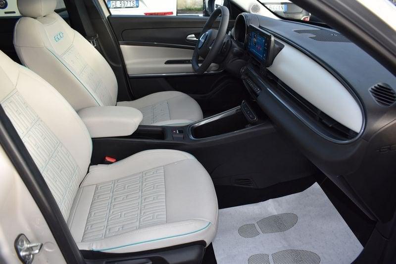 FIAT 600 1.2 Hybrid 110cv La Prima