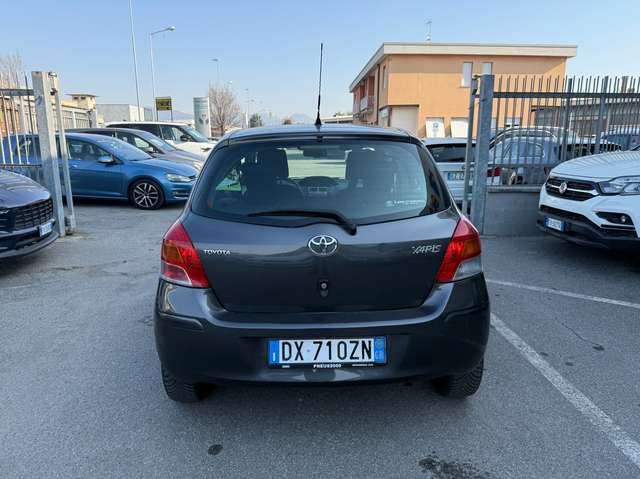 Toyota Yaris Yaris 5p 1.0