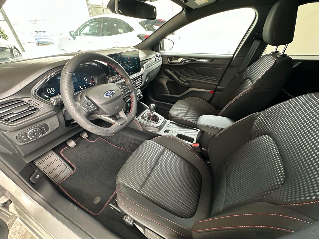 Ford Focus 1.0 EcoBoost Hybrid 125 CV 5p. ST-Line