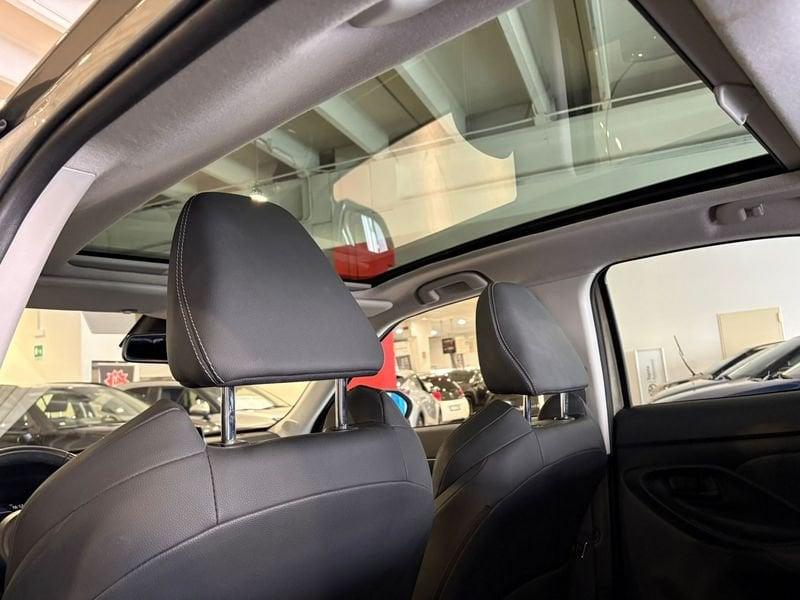 Toyota Yaris Cross 1.5H (116 CV) E-CVT Lounge