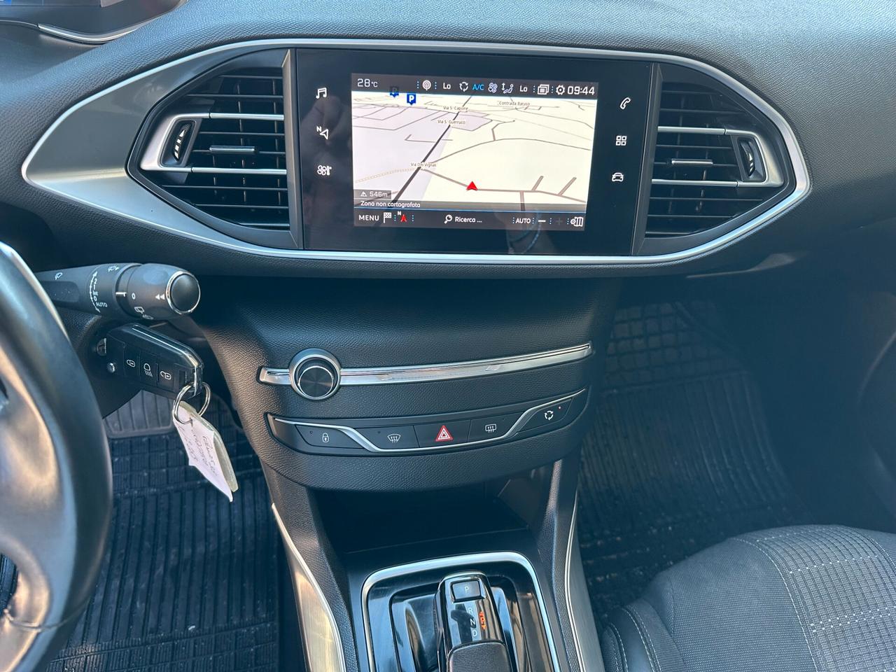 Peugeot 308 BlueHDi 130 S&S EAT8 SW Allure
