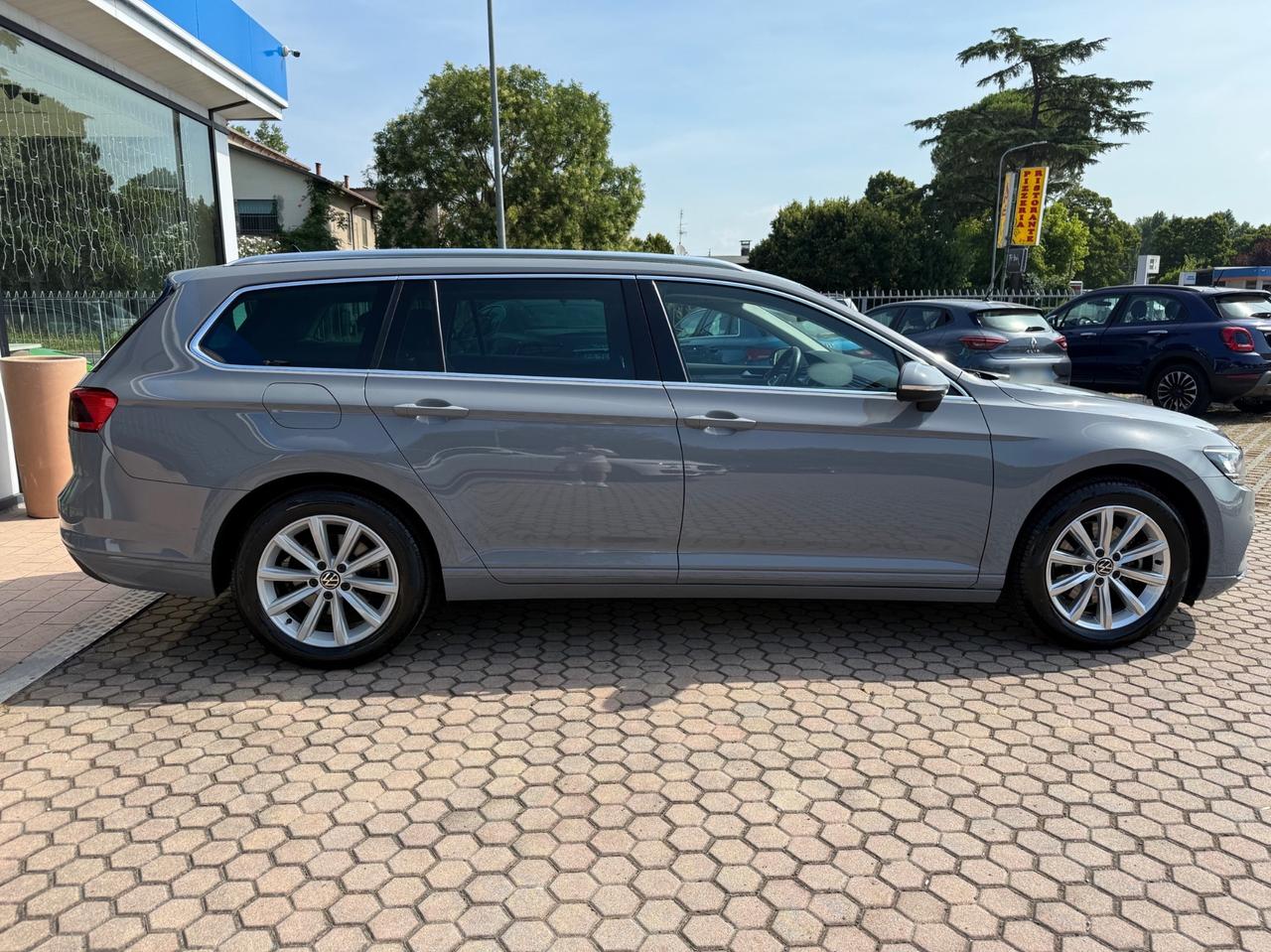 Passat Variant 2.0 TDI SCR EVO Business