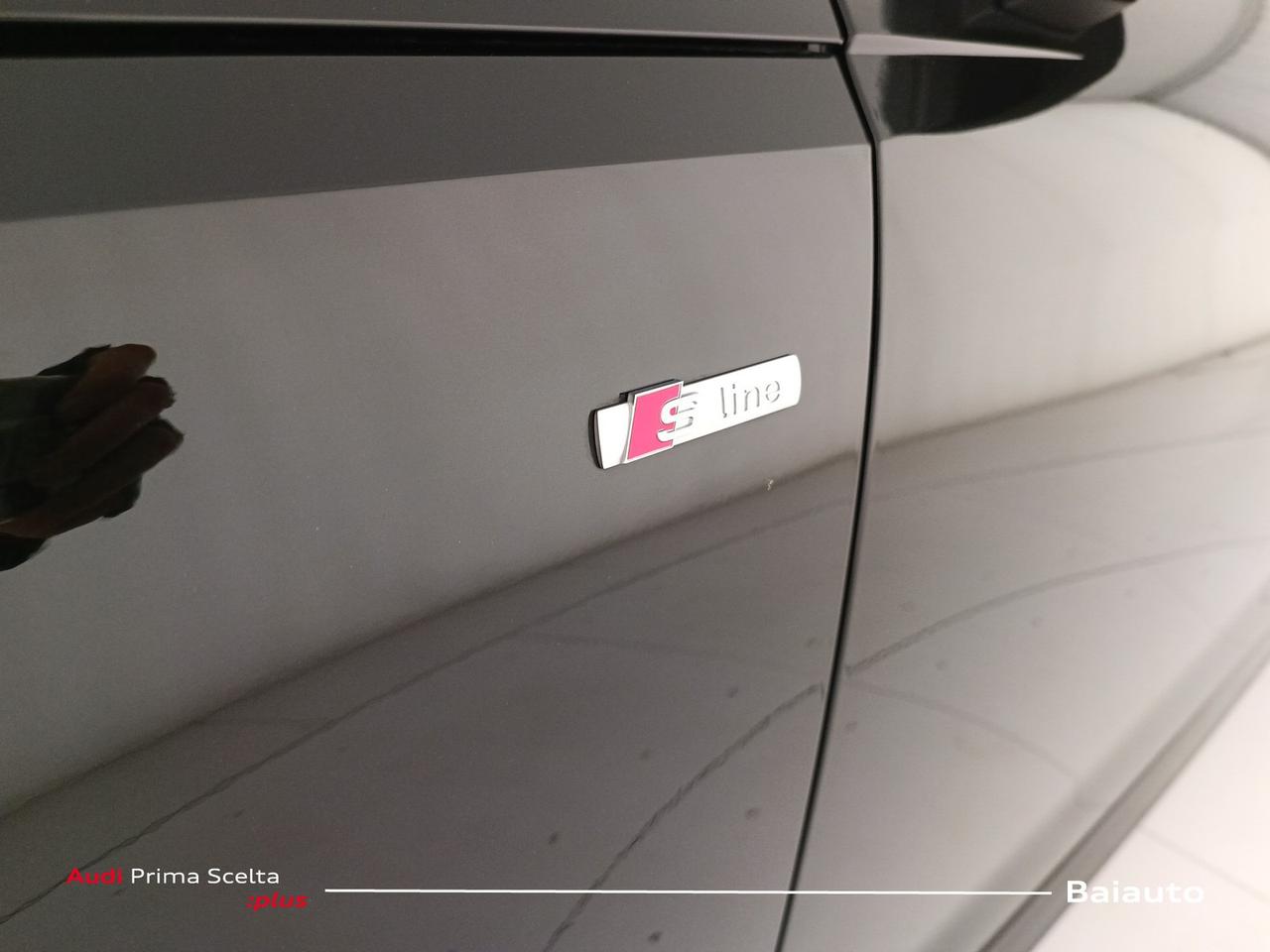 Audi A4 avant 40 2.0 tdi mhev 204cv s line edition quattro s tronic