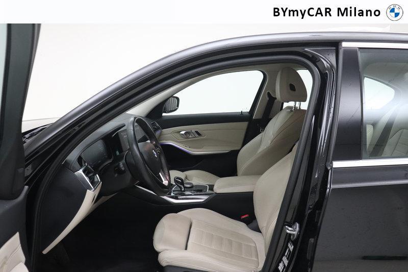 BMW Serie 3 Berlina 318 d Mild Hybrid 48V Luxury Steptronic