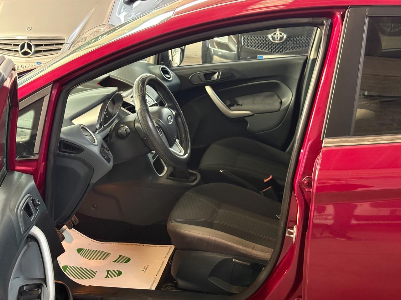 Ford Fiesta 1.2 5 porte Bz.- GPL Titanium