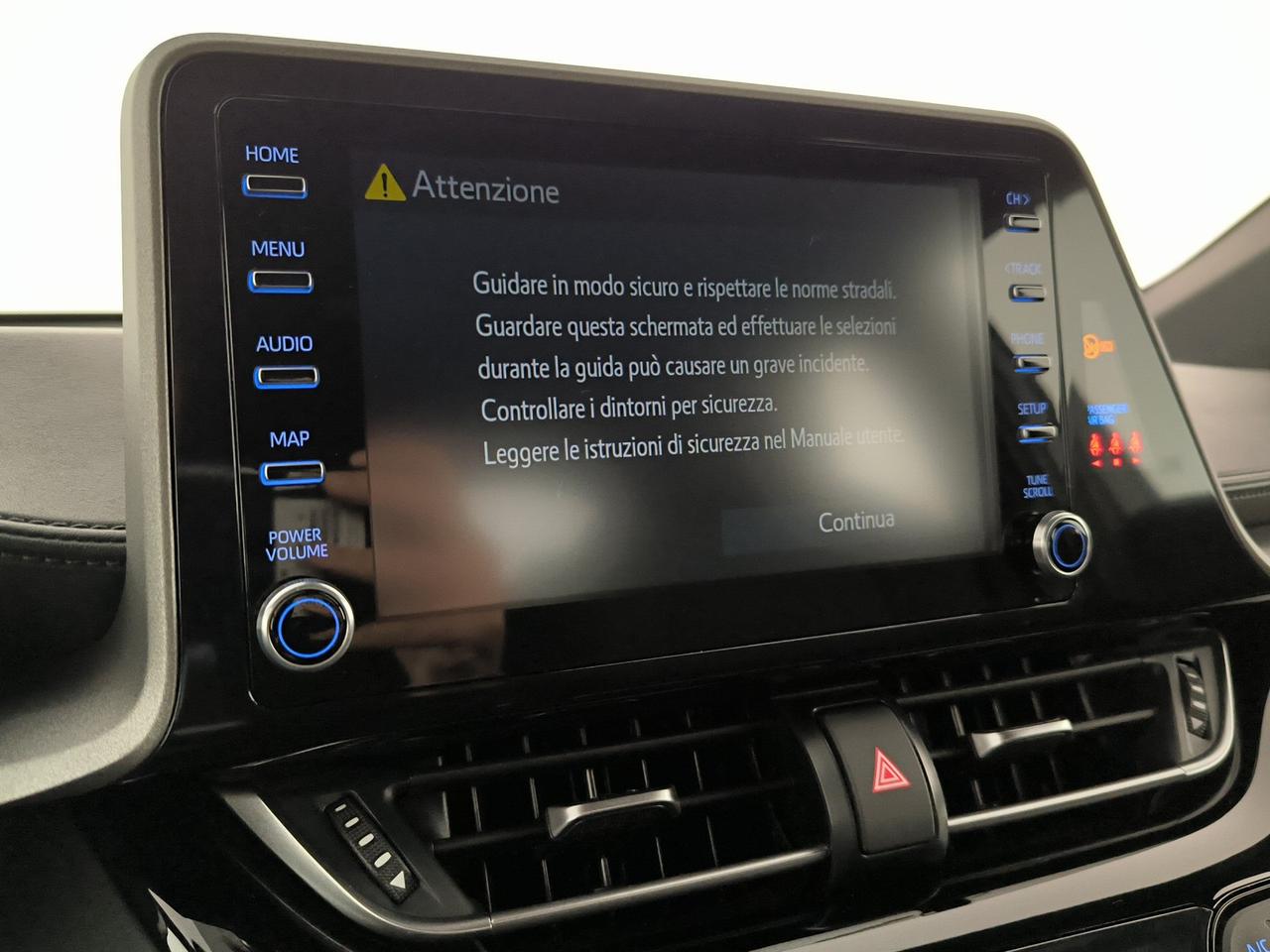 Toyota C-HR 1.8h active e-cvt