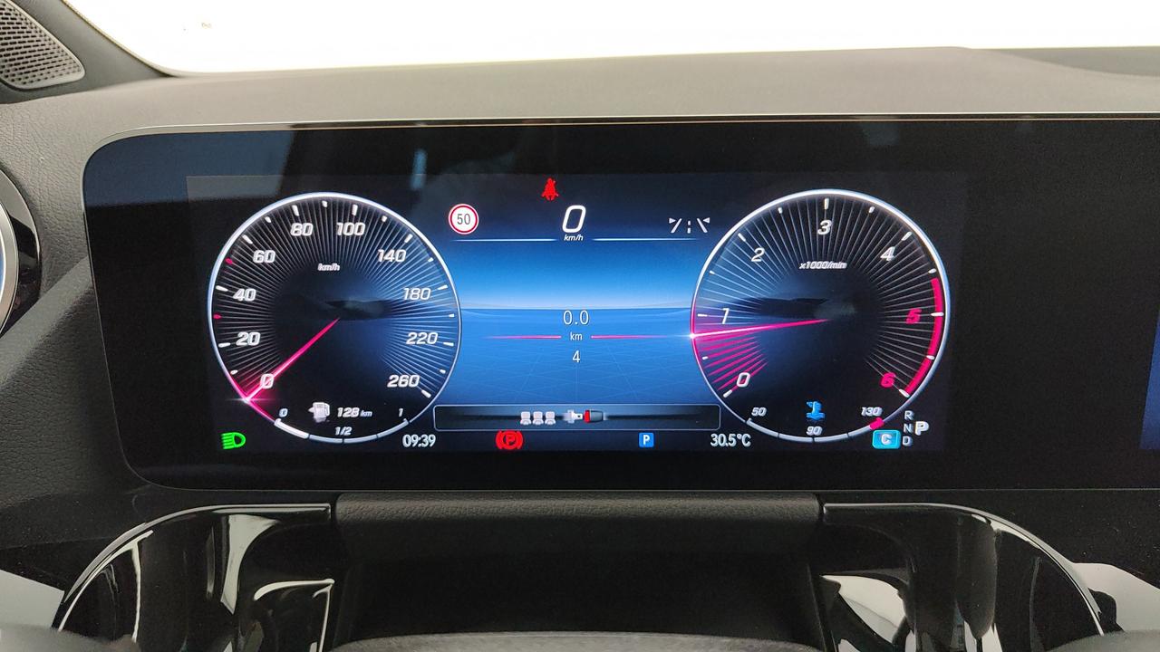 Mercedes-Benz GLA 200 d automatic
