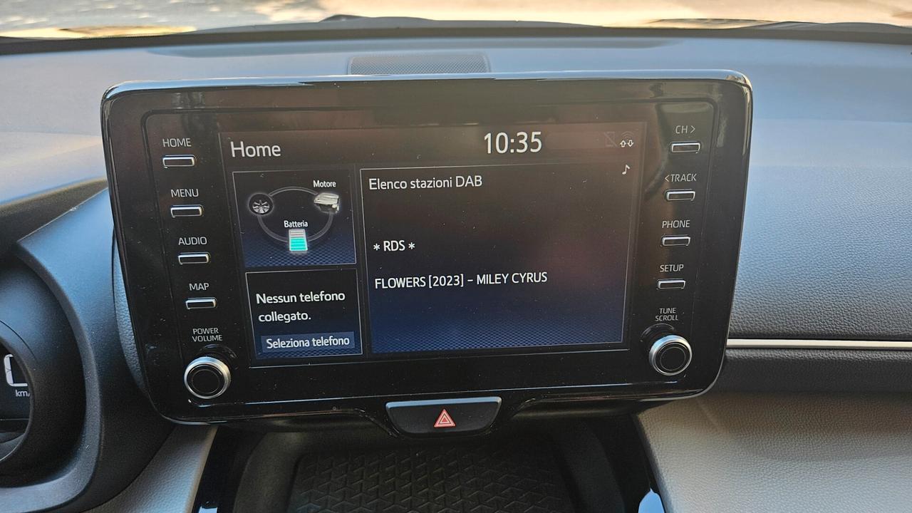Toyota Yaris Cross 1.5h Active fwd 116cv e-cvt