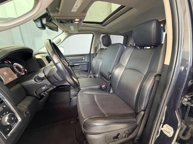 DODGE RAM 1500 5.7 LARAMIE CREW CAB-GPL - 6 POST EXTRA LONG